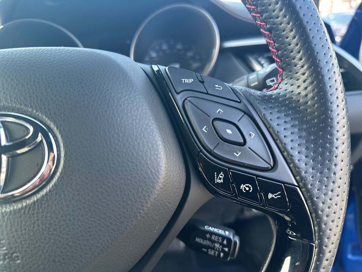 Used Toyota C-HR 2022 for sale - 77826426: Photo 27