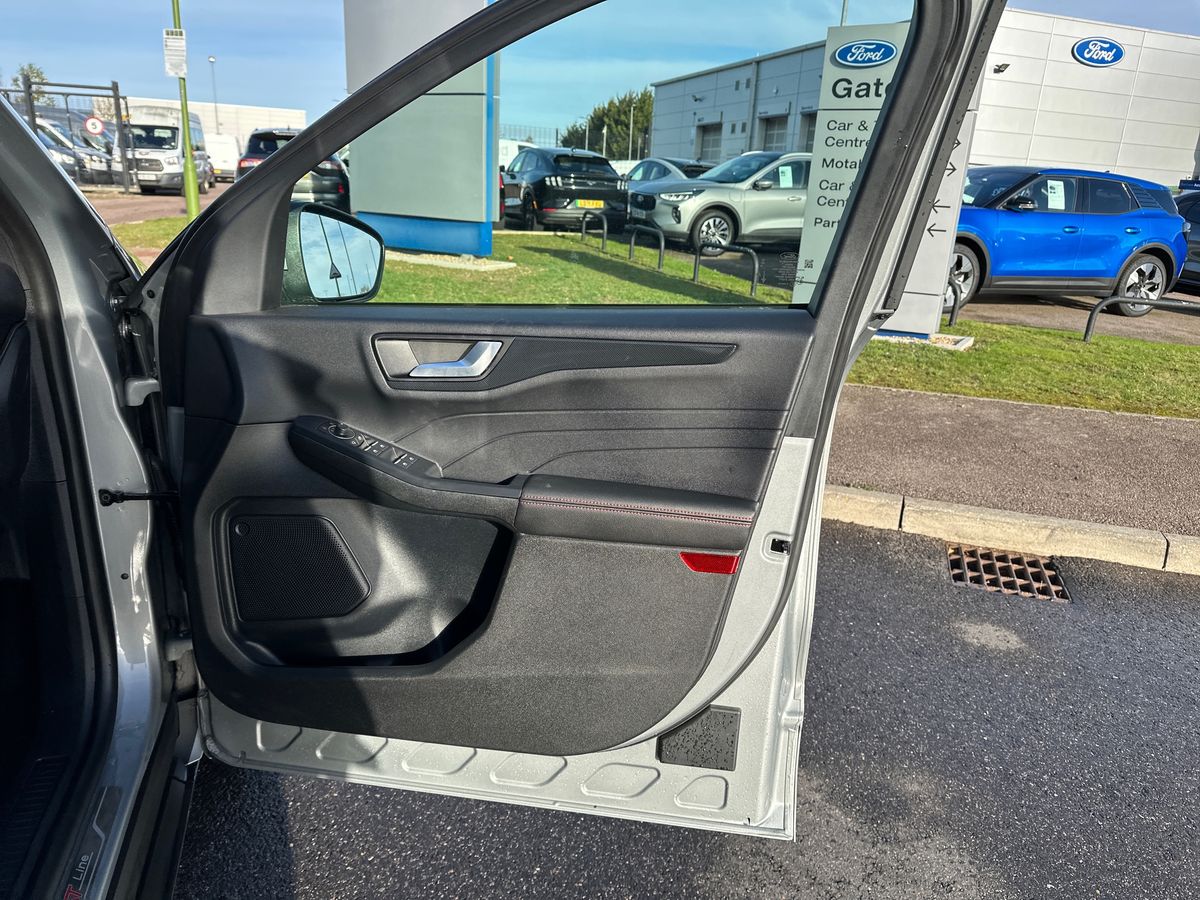 Used Ford Kuga 2023 for sale - 76466207: Photo 35