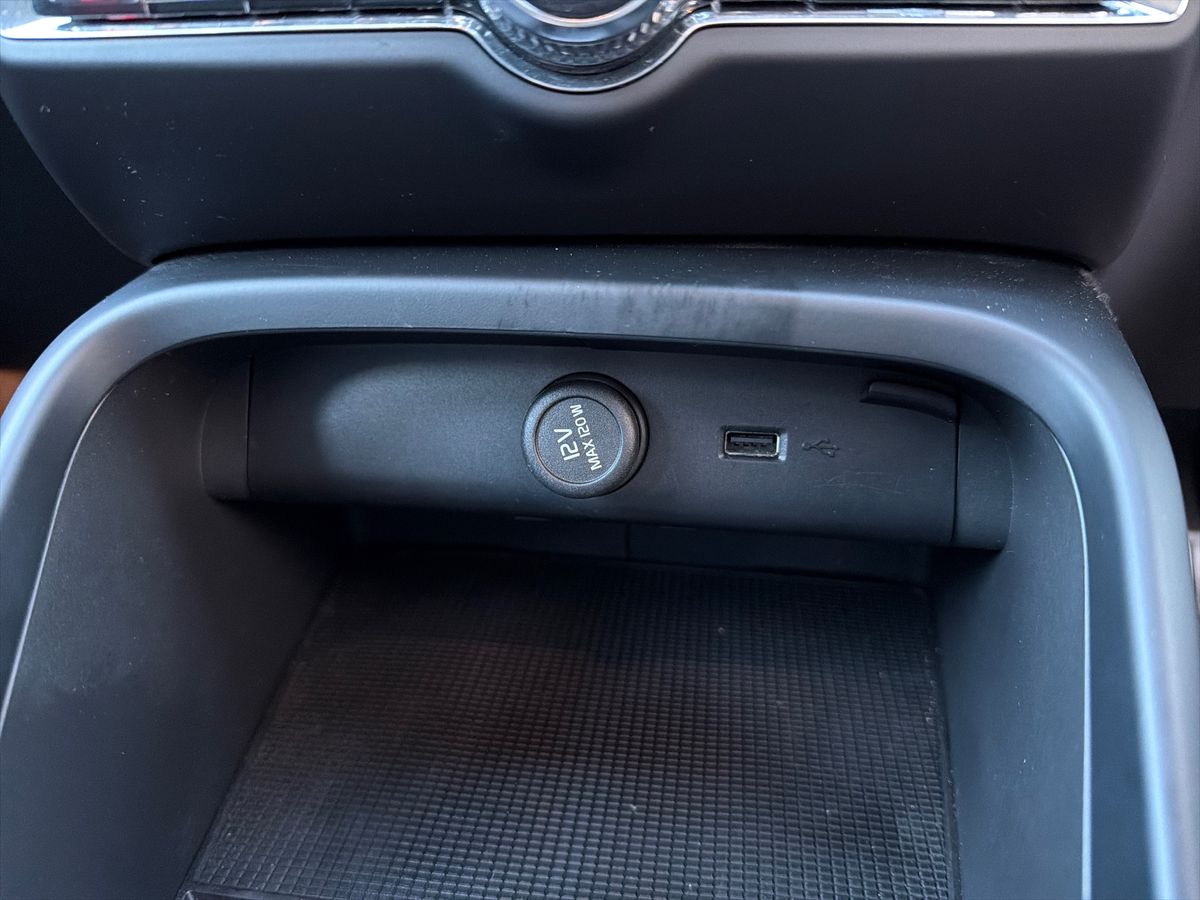 Used Volvo XC40 2021 for sale - 77111614: Photo 24