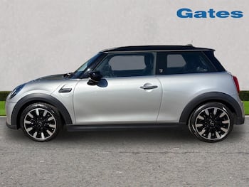 Used MINI Hatch 2023 for sale - 79811784: Photo