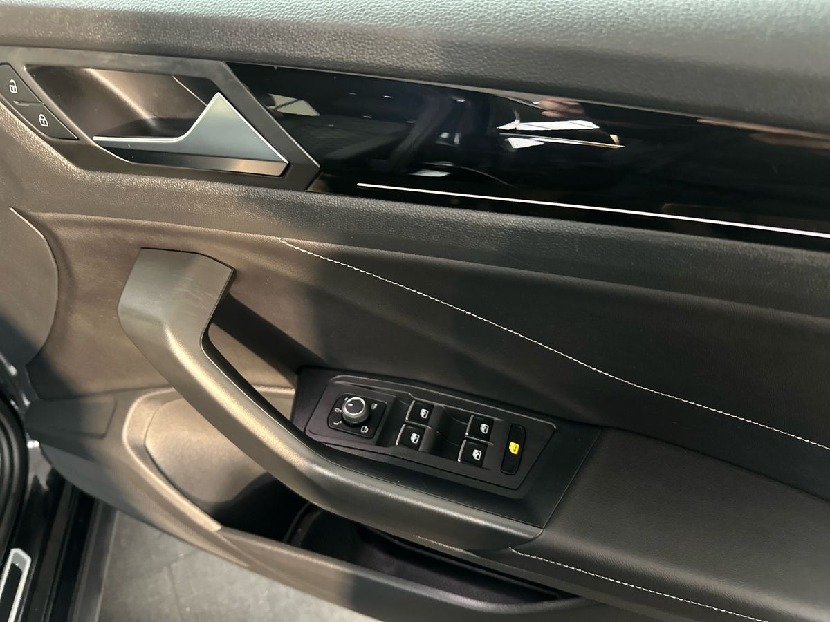 Used Volkswagen T-Roc 2022 for sale - 77393446: Photo 25