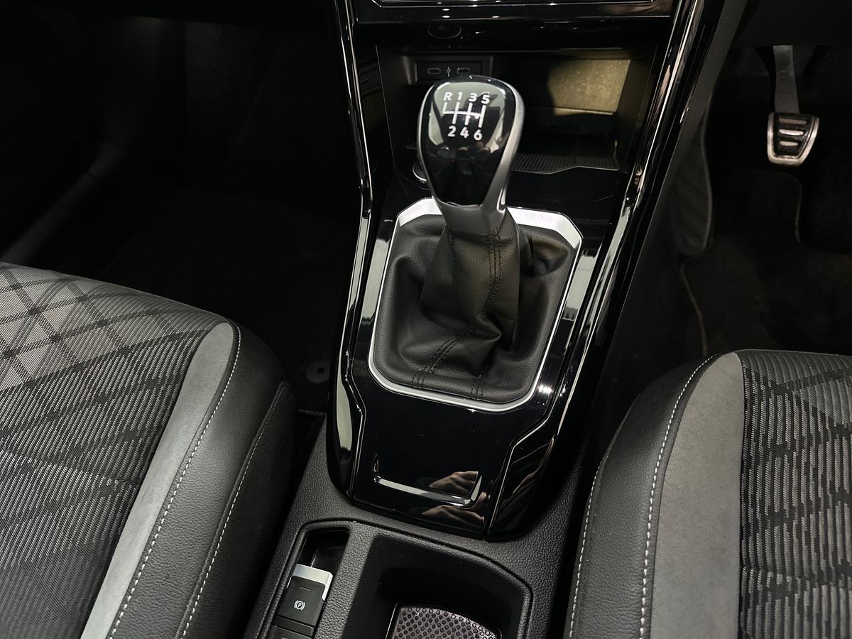 Used Volkswagen T-Roc 2022 for sale - 77393446: Photo 28