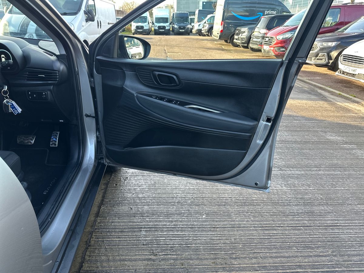 Used Hyundai BAYON 2022 for sale - 76937569: Photo 35