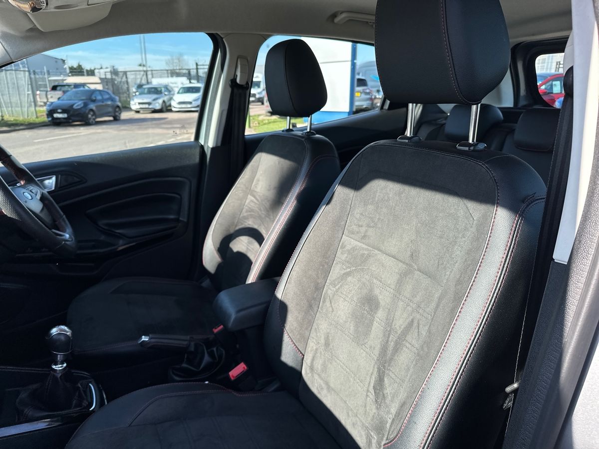 Used Ford Ecosport 2023 for sale - 77726089: Photo 13