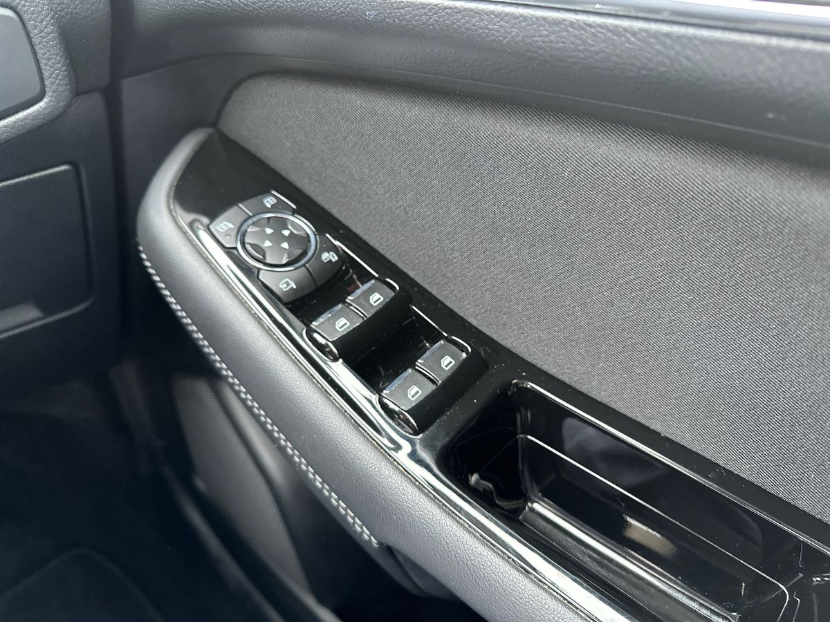 Used Ford S-Max 2020 for sale - 76872617: Photo 25