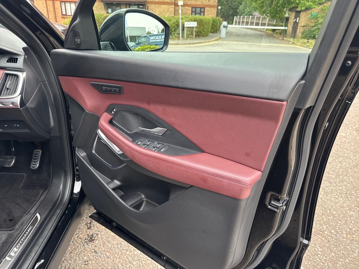 Used Jaguar E-Pace 2021 for sale - 76033751: Photo 35