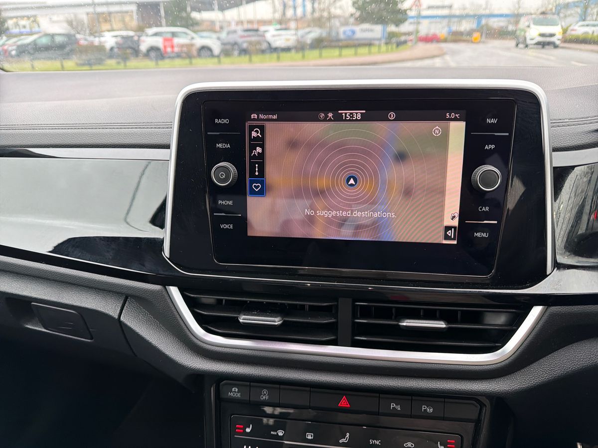 Used Volkswagen T-Roc 2023 for sale - 77614332: Photo 20