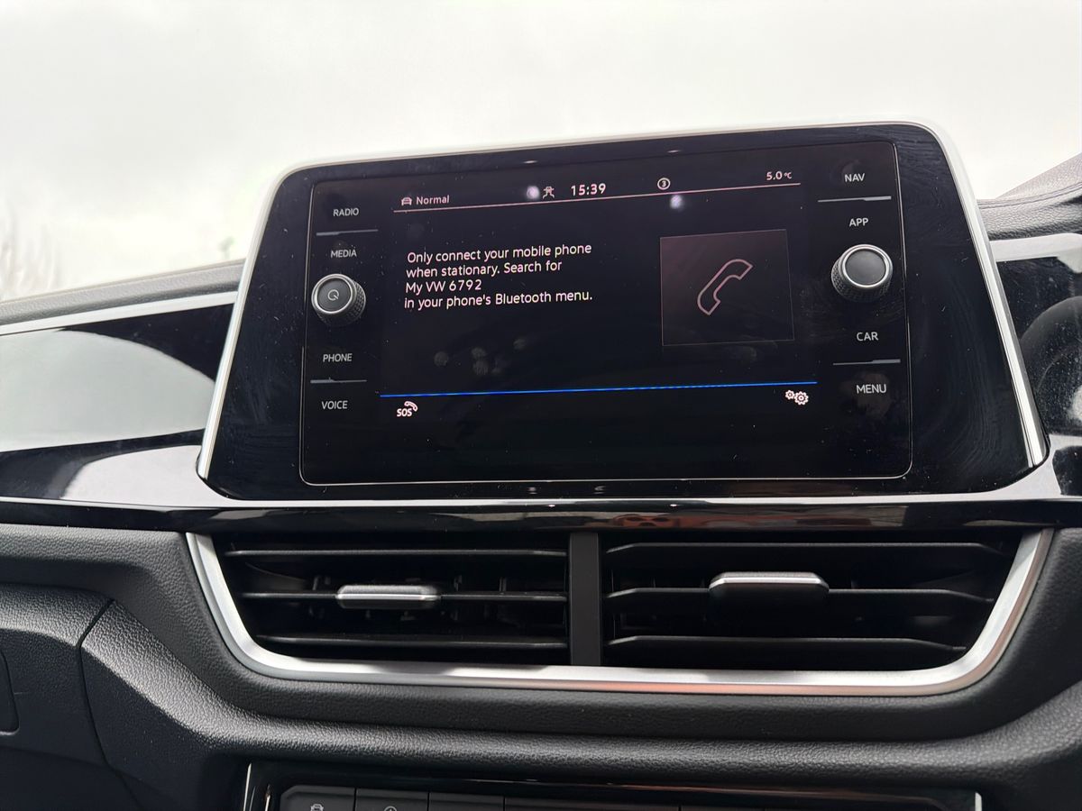 Used Volkswagen T-Roc 2023 for sale - 77614332: Photo 21