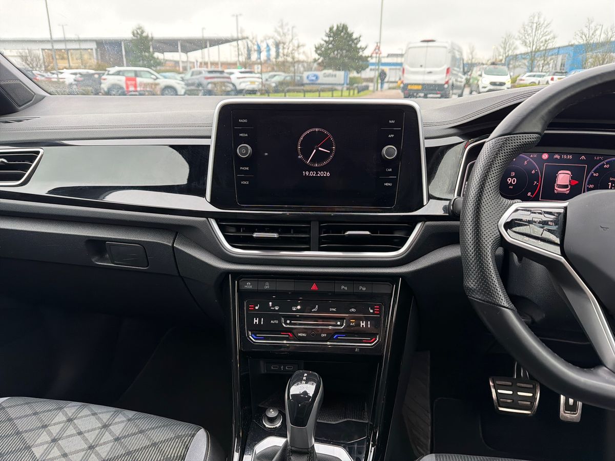 Used Volkswagen T-Roc 2023 for sale - 77614332: Photo 22