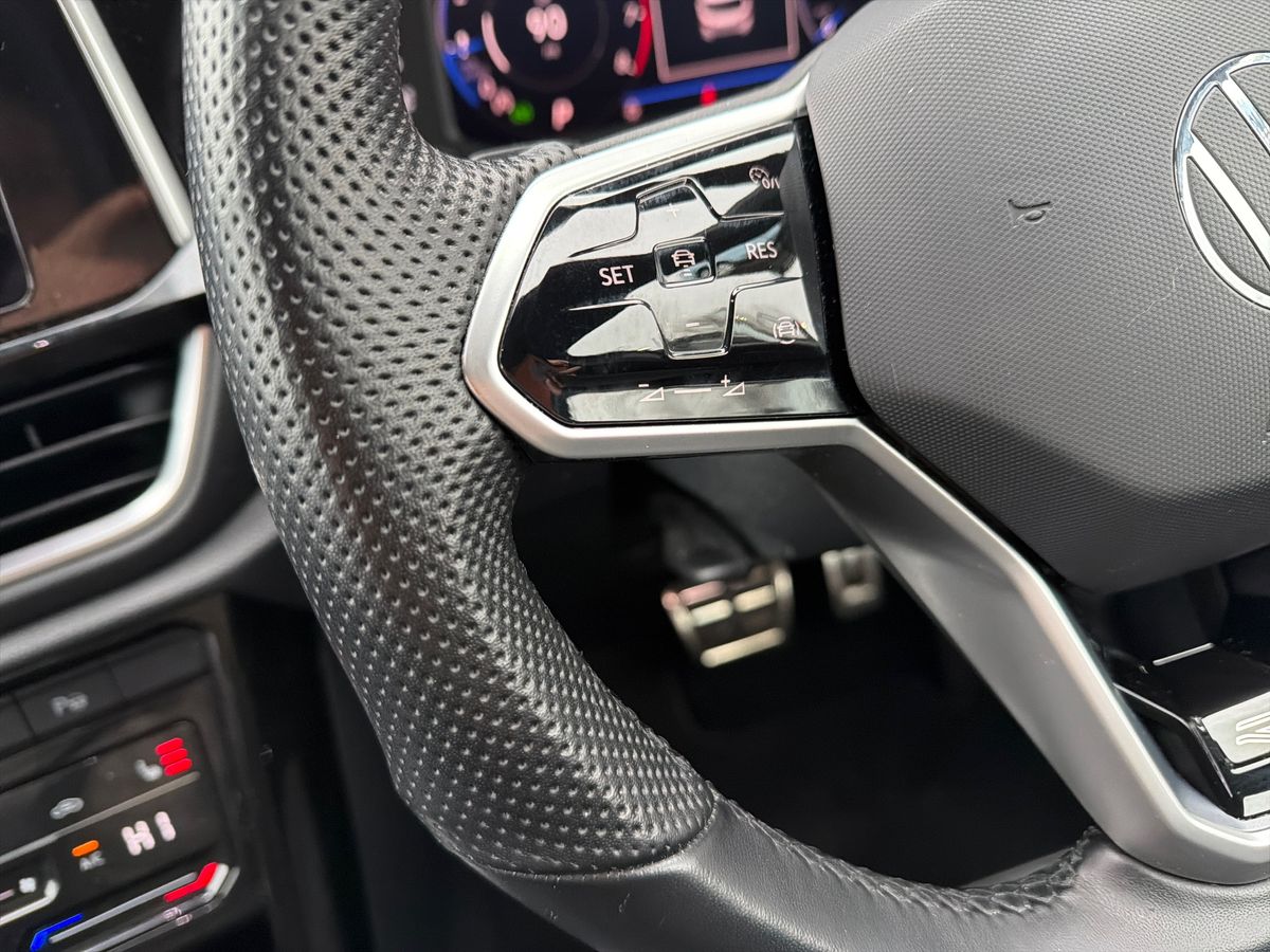 Used Volkswagen T-Roc 2023 for sale - 77614332: Photo 26