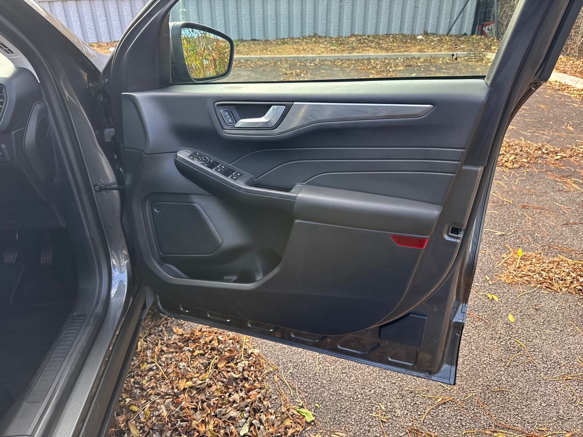 Used Ford Kuga 2022 for sale - 76475060: Photo 35