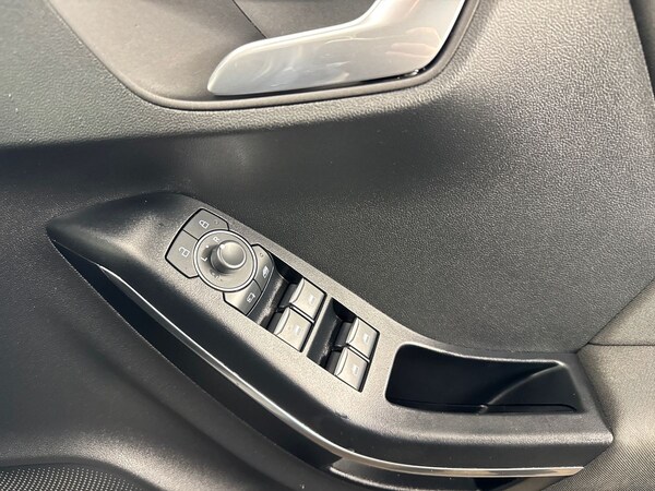 Used Ford Puma 2023 for sale - 76168560: Photo 25