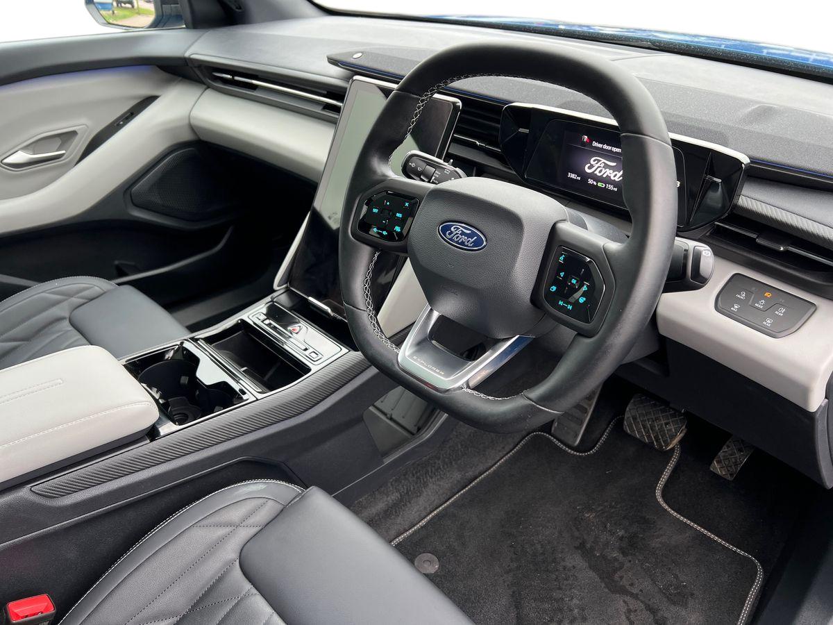 Used Ford Explorer 2025 for sale - 75992690: Photo 10