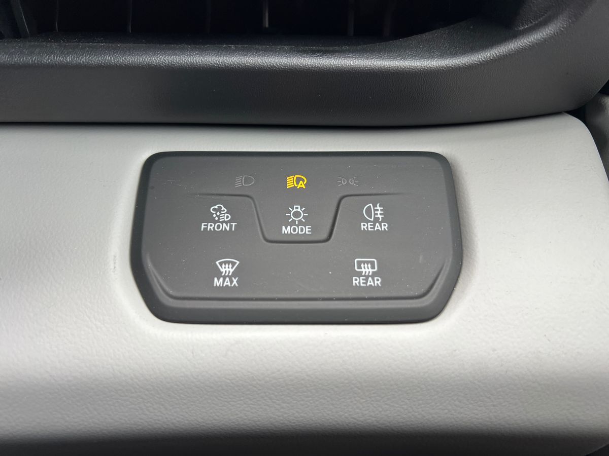 Used Ford Explorer 2025 for sale - 75992690: Photo 23