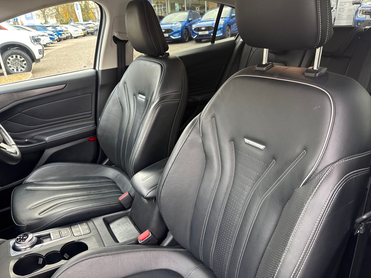 Used Ford Focus 2018 for sale - 76652324: Photo 13