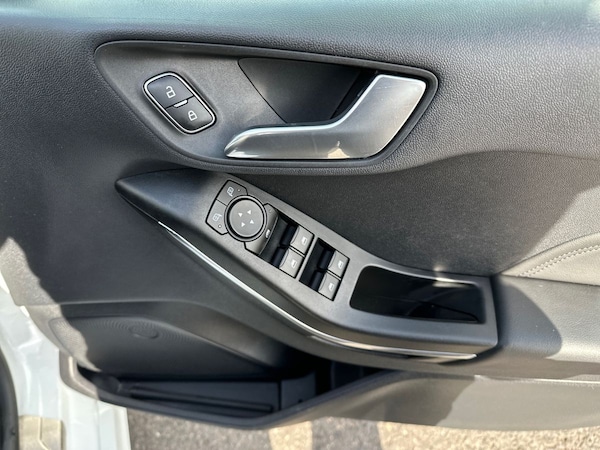 Used Ford Fiesta 2023 for sale - 76112282: Photo 25