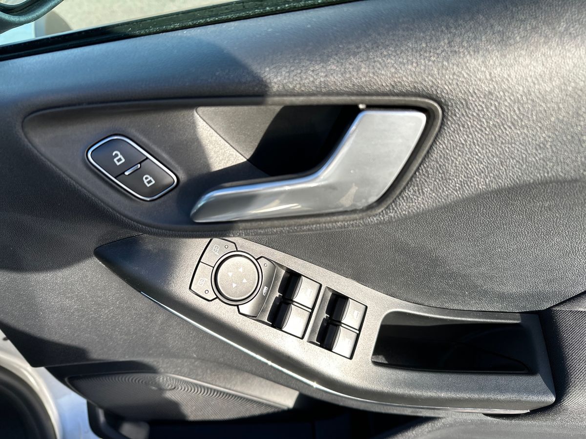 Used Ford Fiesta 2022 for sale - 77133923: Photo 25