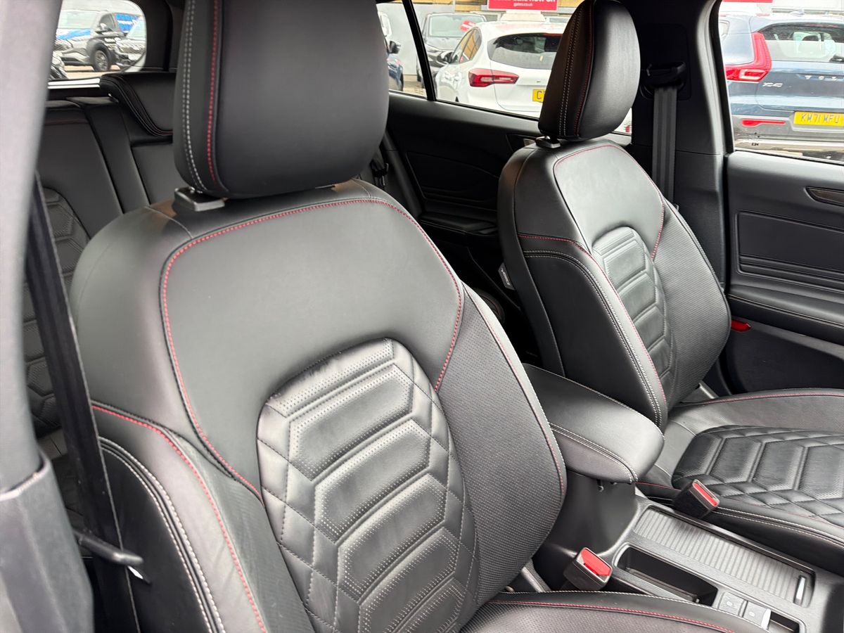 Used Ford Focus 2023 for sale - 77388873: Photo 12