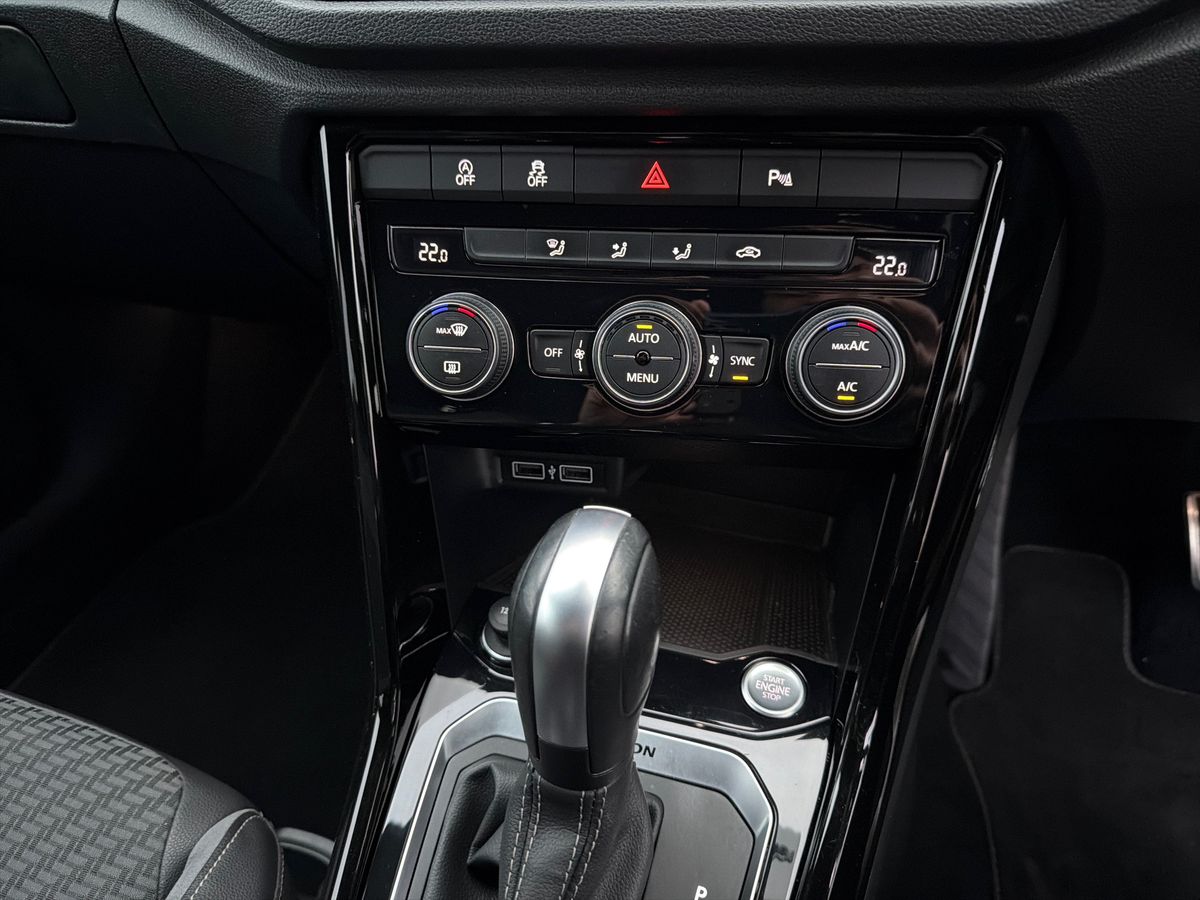 Used Volkswagen T-Roc 2019 for sale - 76954282: Photo 22