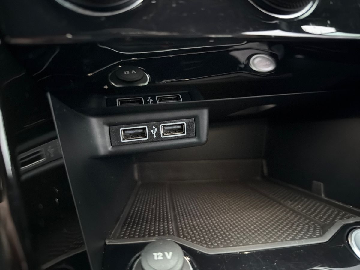 Used Volkswagen T-Roc 2019 for sale - 76954282: Photo 24