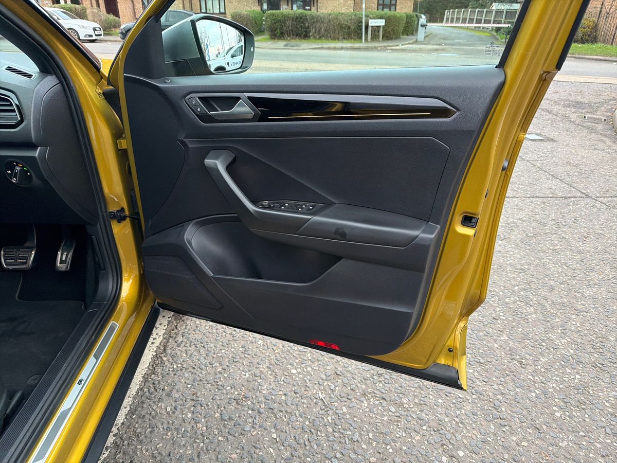 Used Volkswagen T-Roc 2019 for sale - 76954282: Photo 35