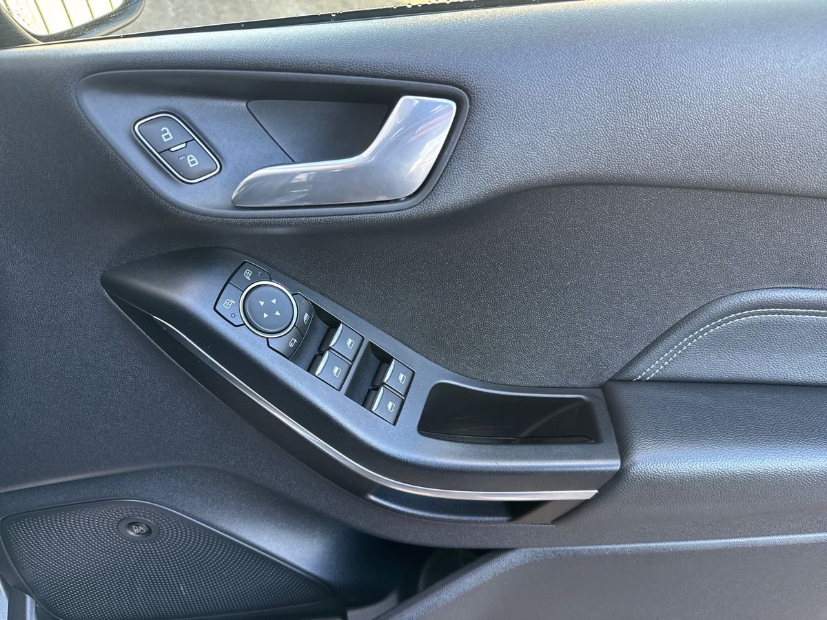 Used Ford Fiesta 2020 for sale - 76609514: Photo 25