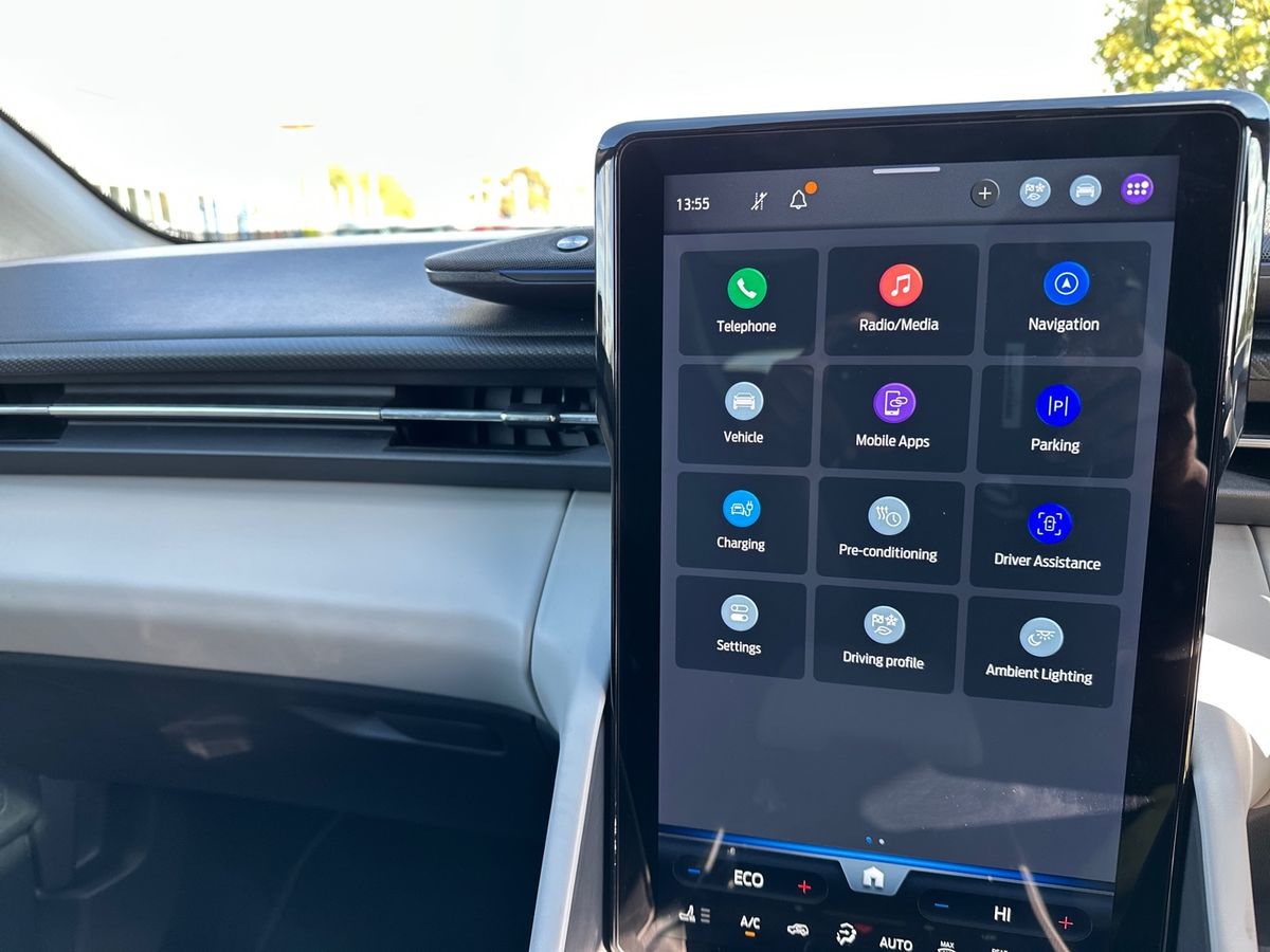 Used Ford Explorer 2025 for sale - 76062269: Photo 19