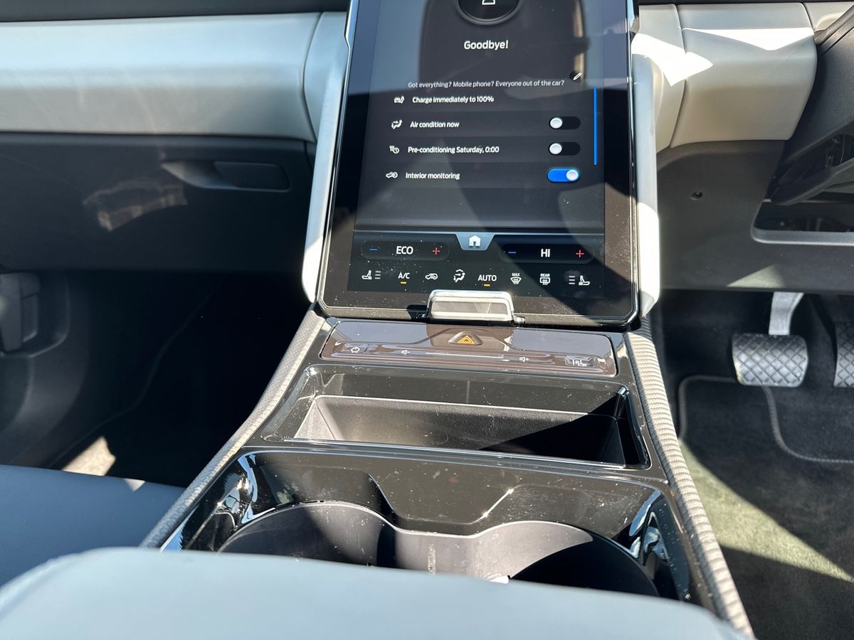 Used Ford Explorer 2025 for sale - 76062269: Photo 22