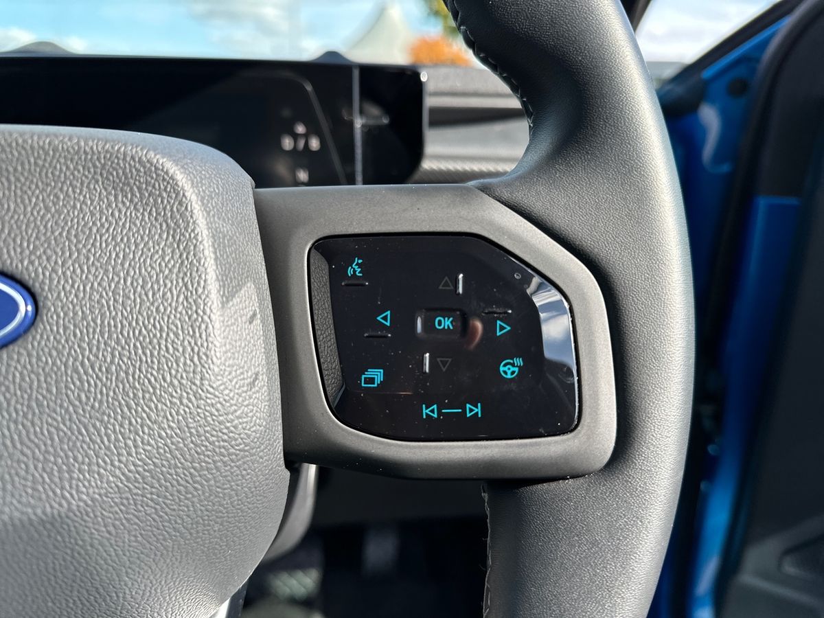 Used Ford Explorer 2025 for sale - 76062269: Photo 27