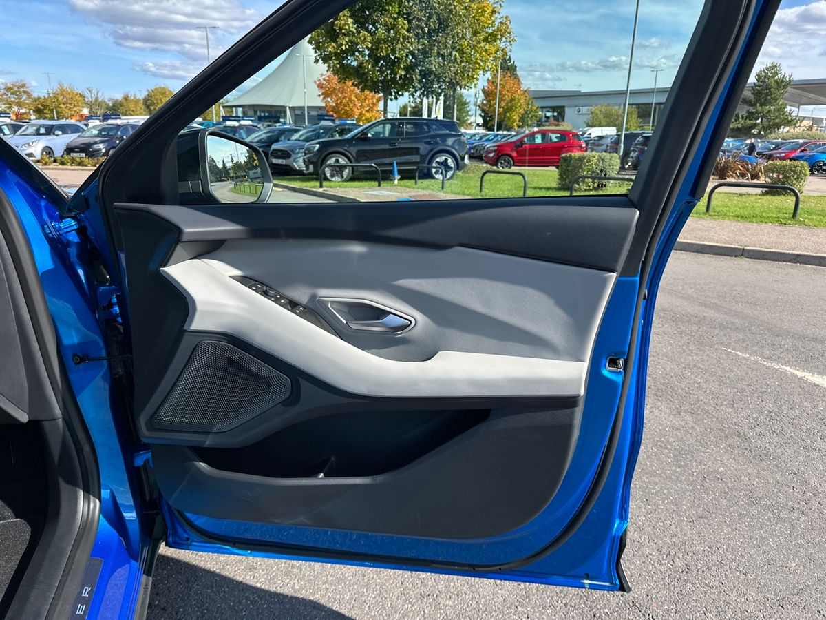 Used Ford Explorer 2025 for sale - 76062269: Photo 35