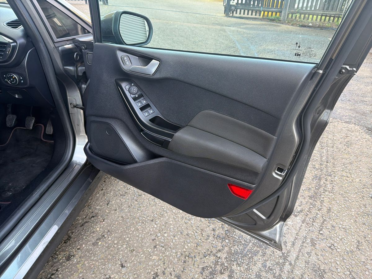 Used Ford Fiesta 2023 for sale - 77717951: Photo 35