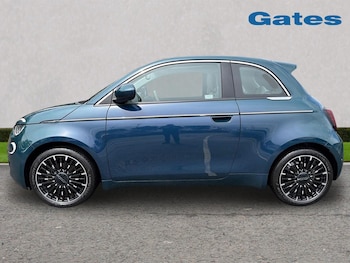 Used Fiat 500 2023 for sale - 78811380: Photo