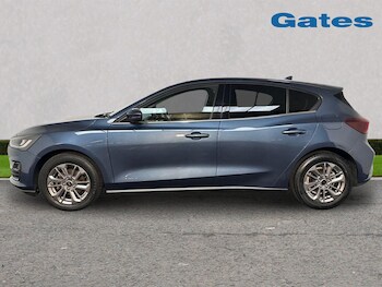 Used Ford Focus 2022 for sale - 77841463: Photo