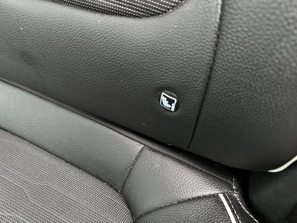 Used Kia Stonic 2022 for sale - 76851237: Photo 31