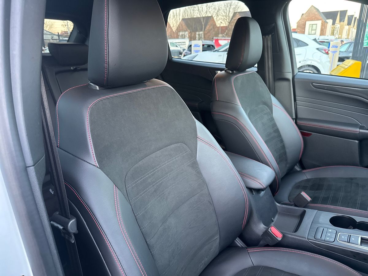 Used Ford Kuga 2024 for sale - 76647864: Photo 12