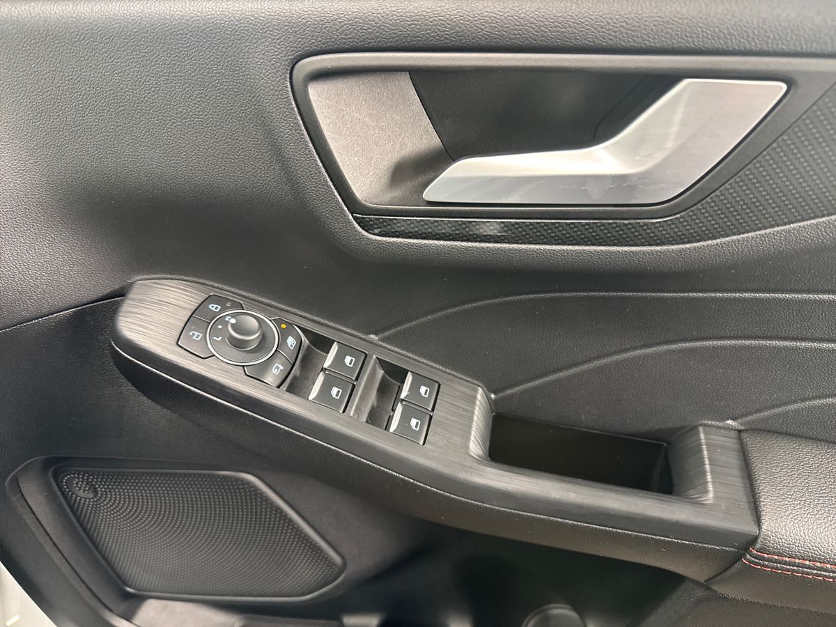 Used Ford Kuga 2024 for sale - 76647864: Photo 25