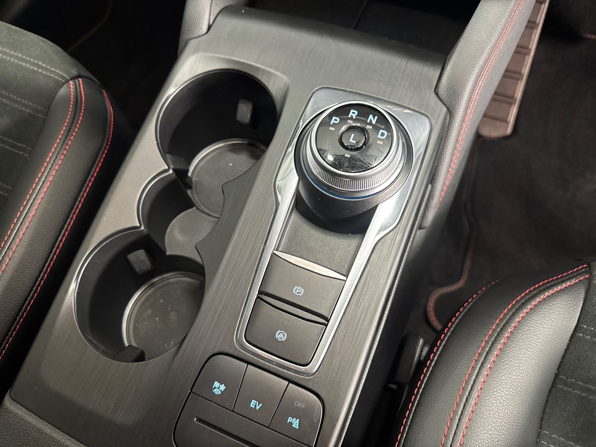 Used Ford Kuga 2024 for sale - 76647864: Photo 28