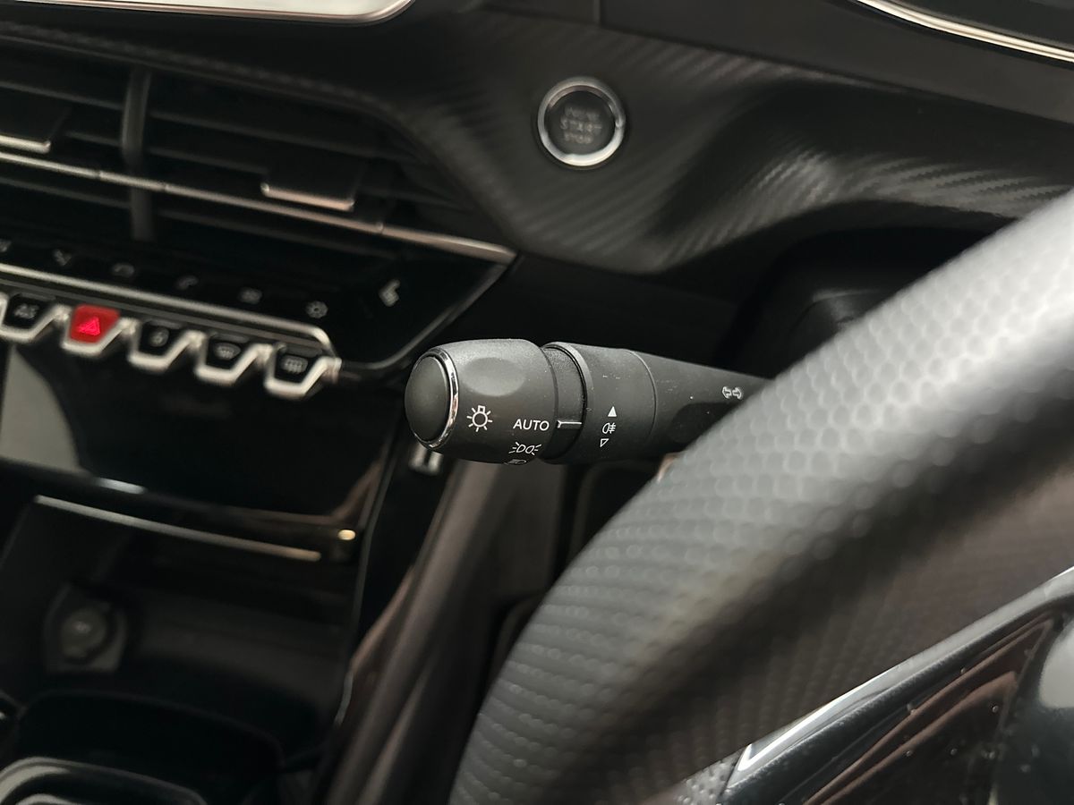 Used Peugeot 2008 2023 for sale - 77959909: Photo 23