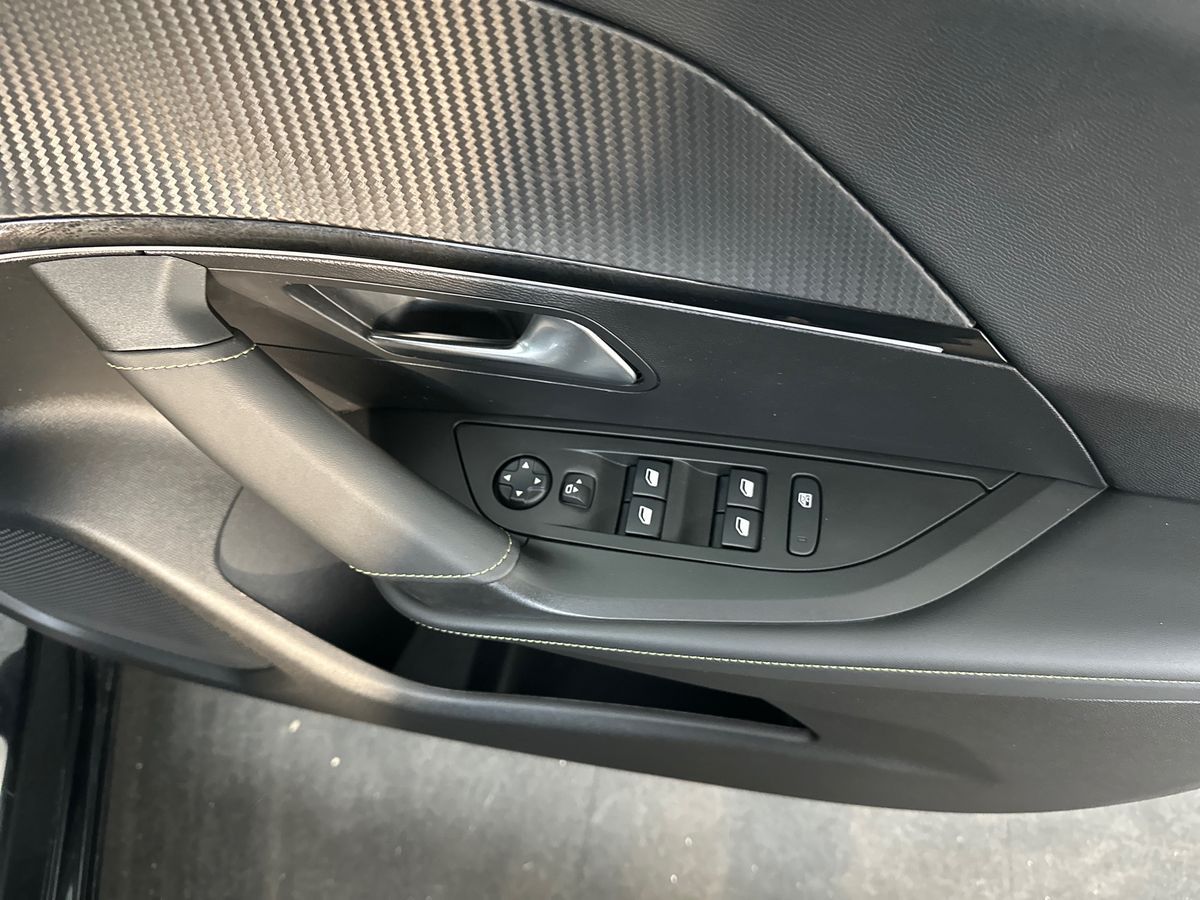 Used Peugeot 2008 2023 for sale - 77959909: Photo 25