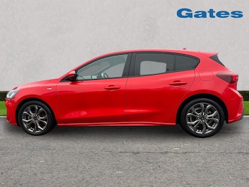 Used Ford Focus 2022 for sale - 77483051: Photo