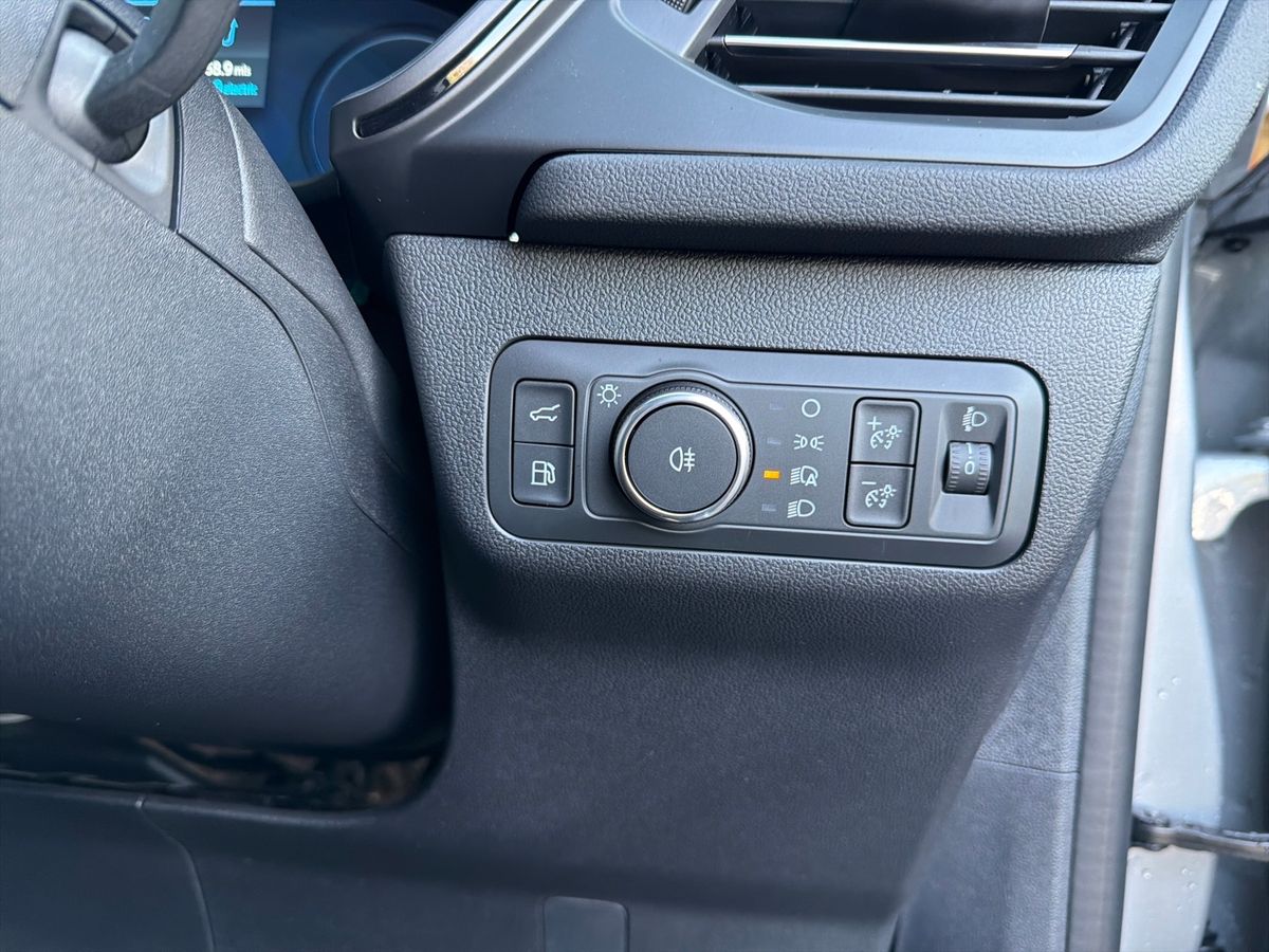 Used Ford Kuga 2025 for sale - 78165836: Photo 23