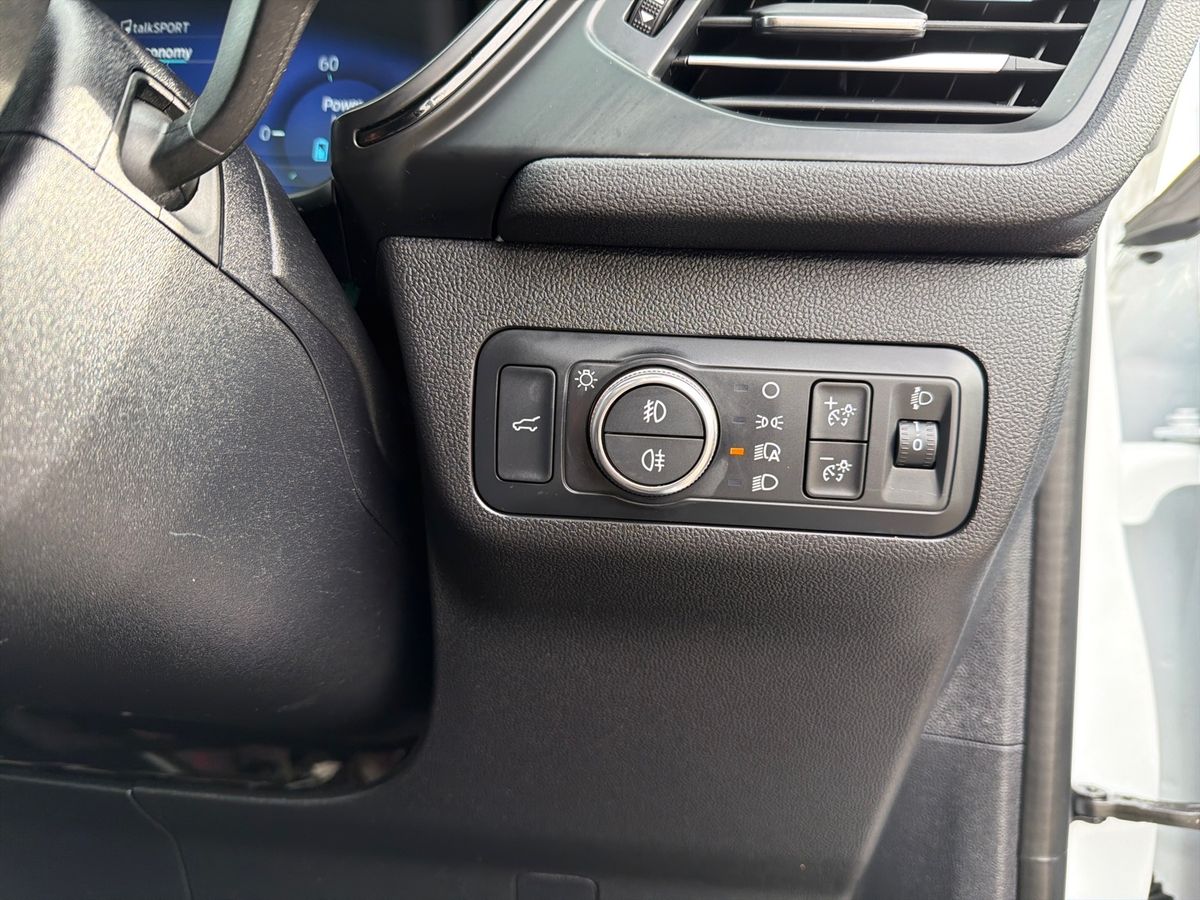 Used Ford Kuga 2023 for sale - 77885375: Photo 23