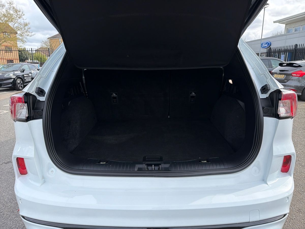 Used Ford Kuga 2023 for sale - 77885375: Photo 34