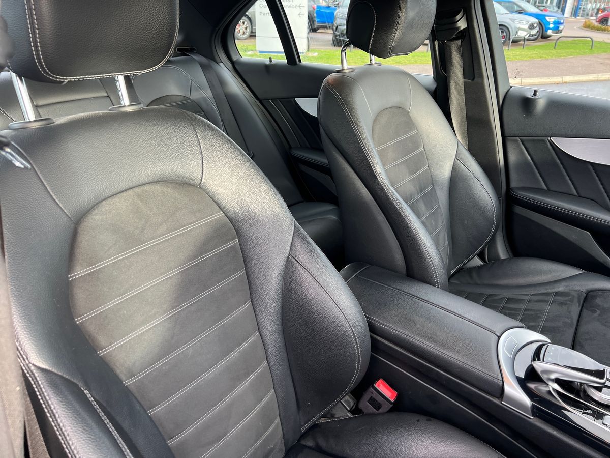 Used Mercedes-Benz C Class 2019 for sale - 76563902: Photo 12