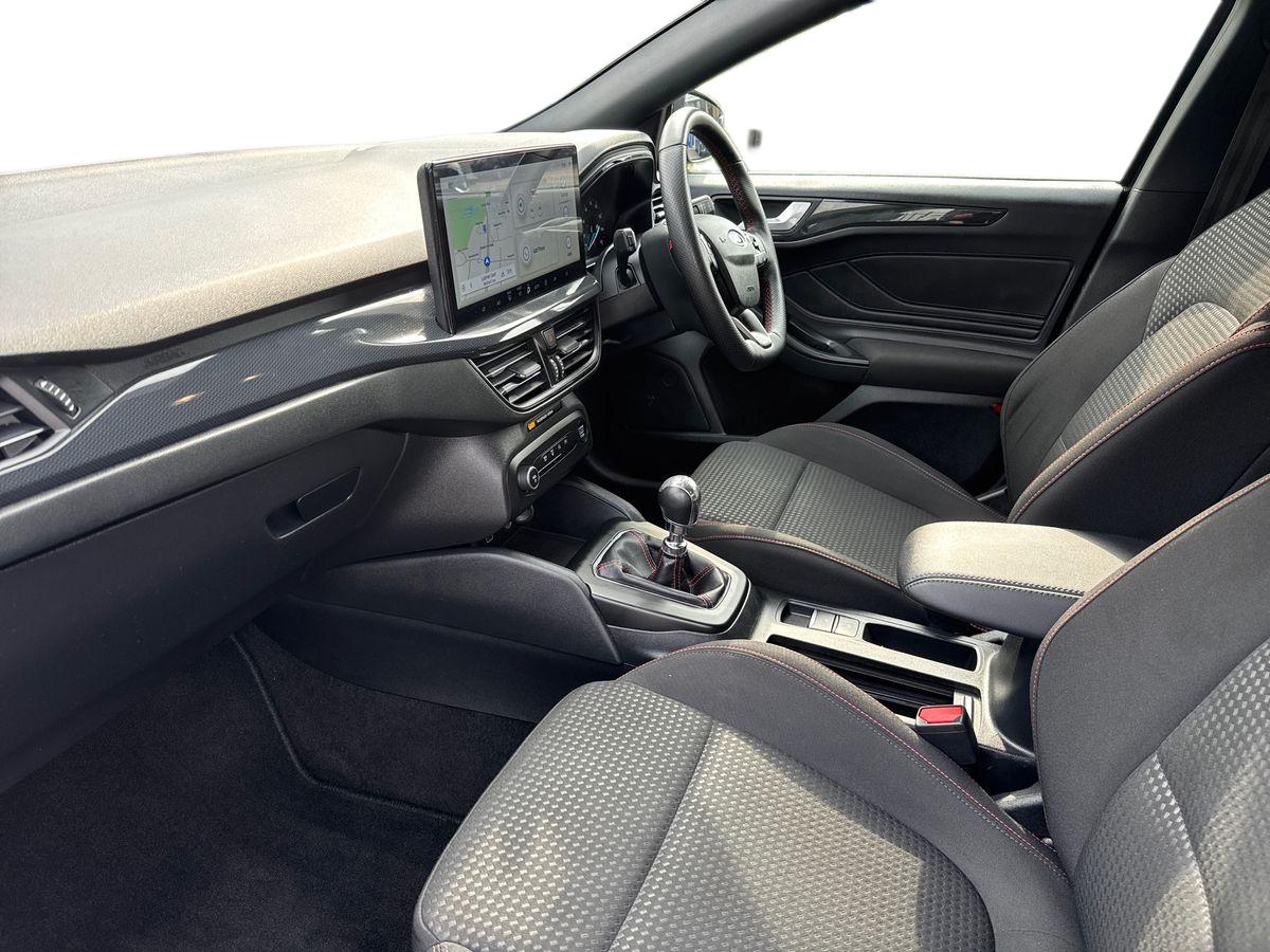 Used Ford Focus 2023 for sale - 76154752: Photo 11