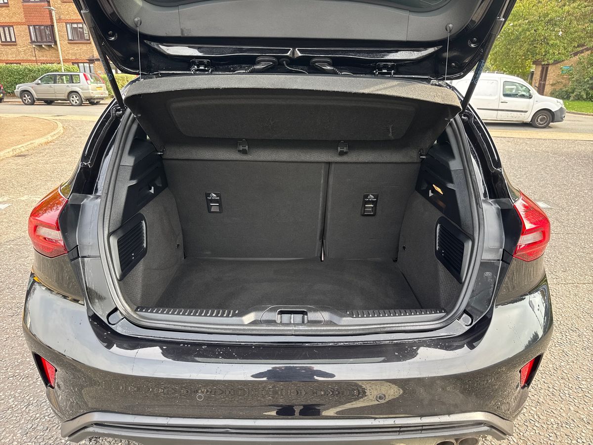 Used Ford Focus 2023 for sale - 76154752: Photo 34