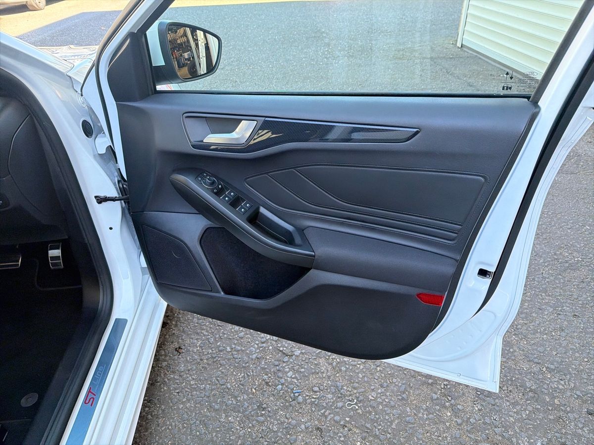Used Ford Focus 2025 for sale - 78158770: Photo 35