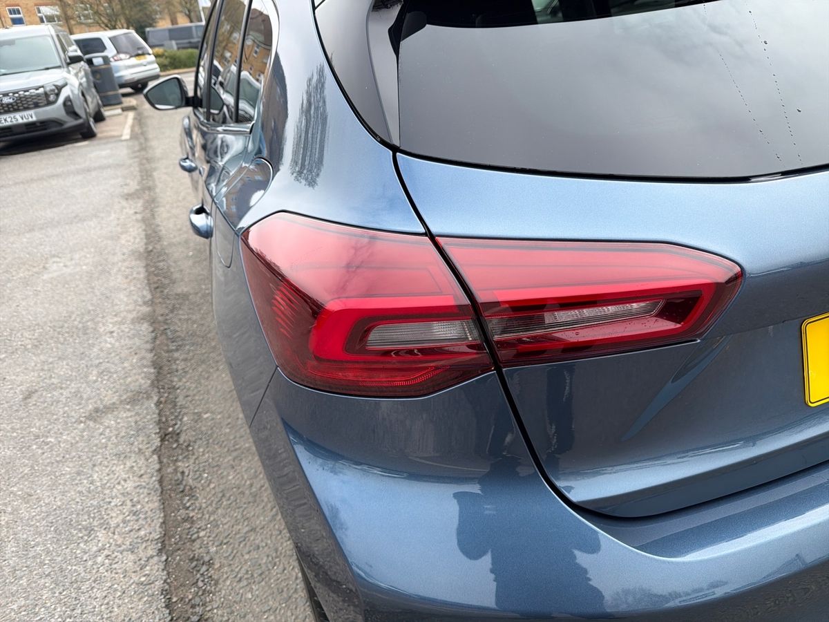 Used Ford Focus 2023 for sale - 77810111: Photo 33