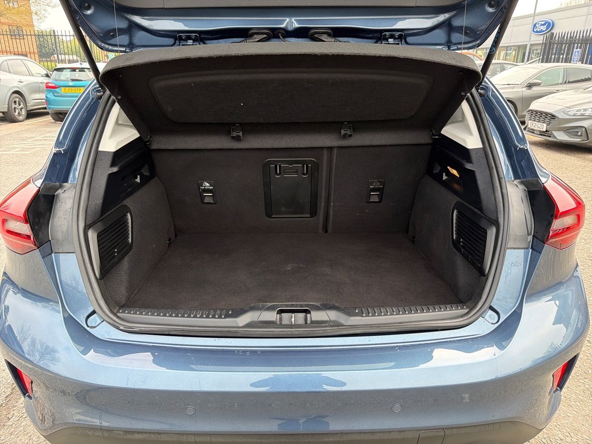 Used Ford Focus 2023 for sale - 77810111: Photo 34