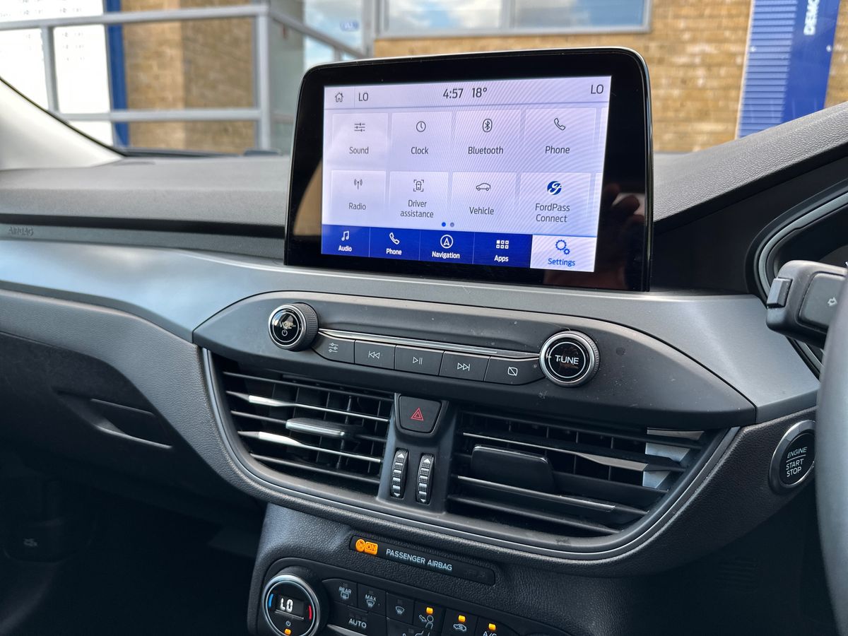 Used Ford Focus 2023 for sale - 76984042: Photo 19